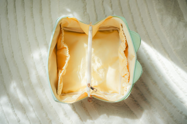 Melon Soda Cat Travel Case